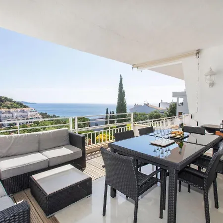 Апартаменты Cala Del Mar By Interhome *